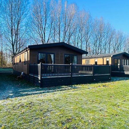 Loki'S Retreat Lodge With Hot Tub 约克 外观 照片
